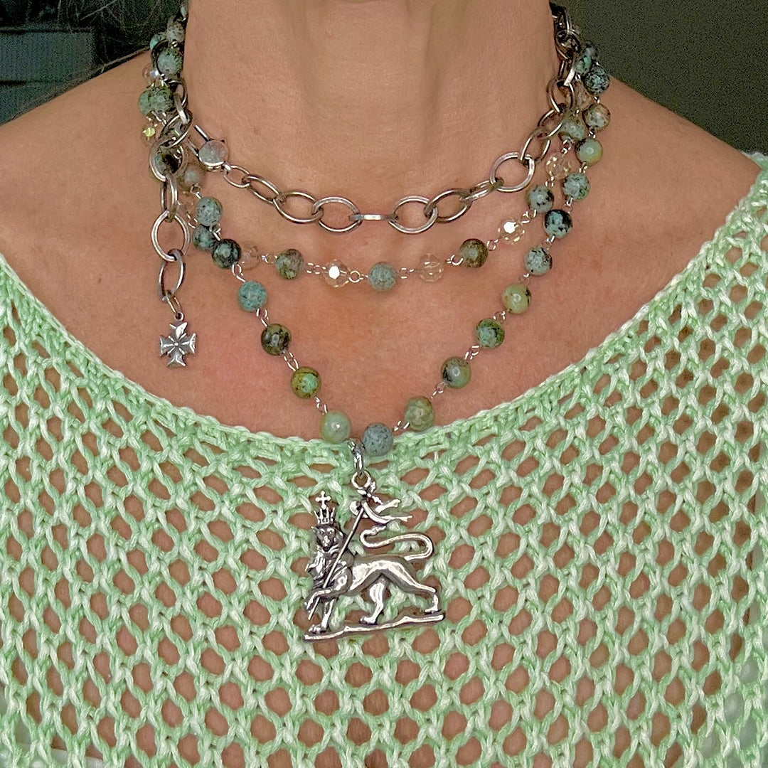 Reign African Turquoise  Beaded Regal Lion Necklace