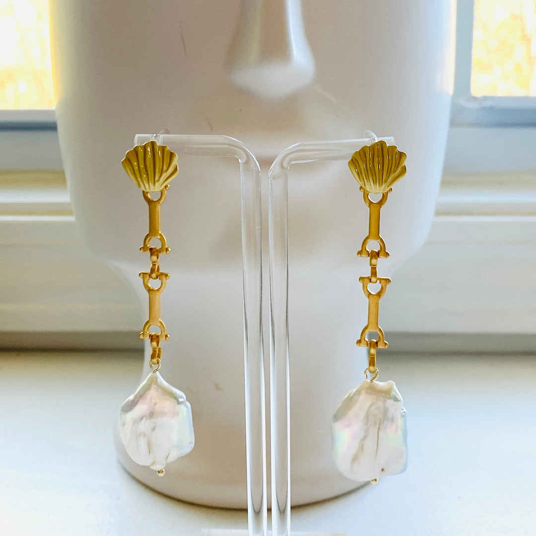 Biscayne White Baroque Pearl Earrings