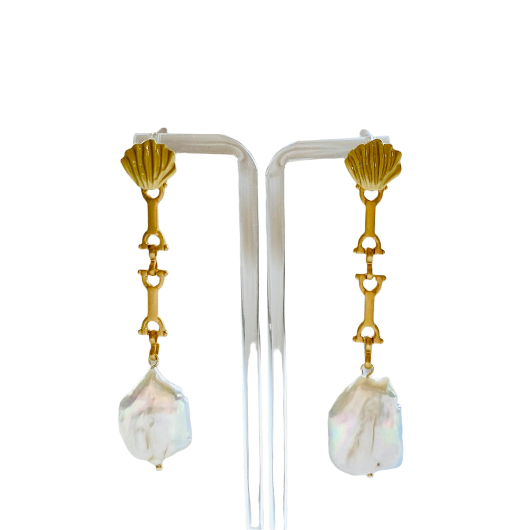 Biscayne White Baroque Pearl Earrings