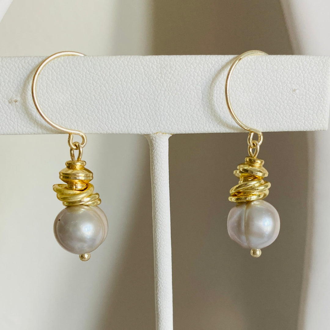 Twist Fresh Water Pearl Earrings