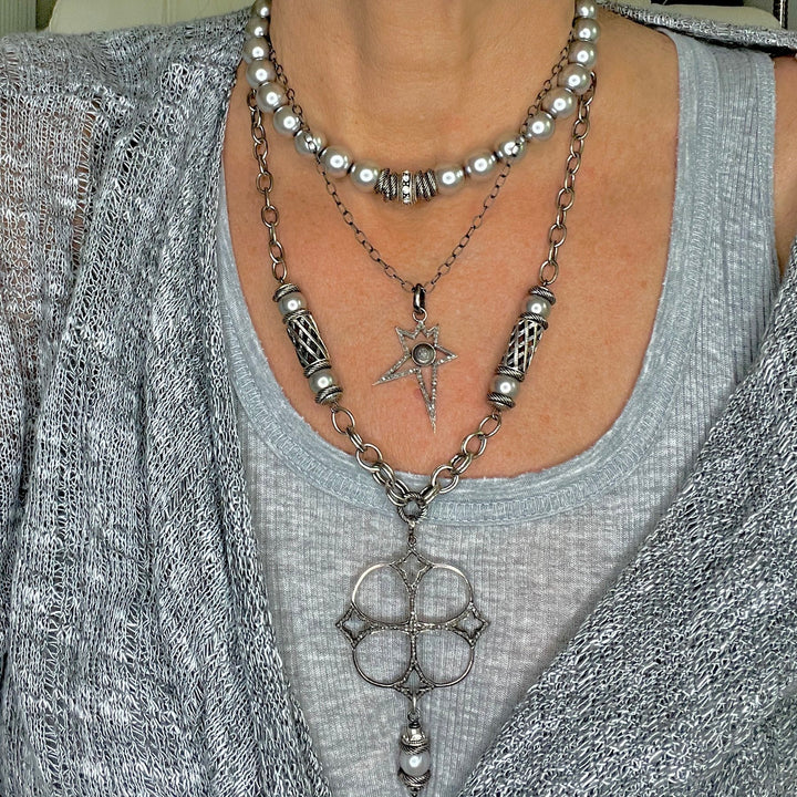 Caitlin Silver Vintage Czech Pearl Necklace