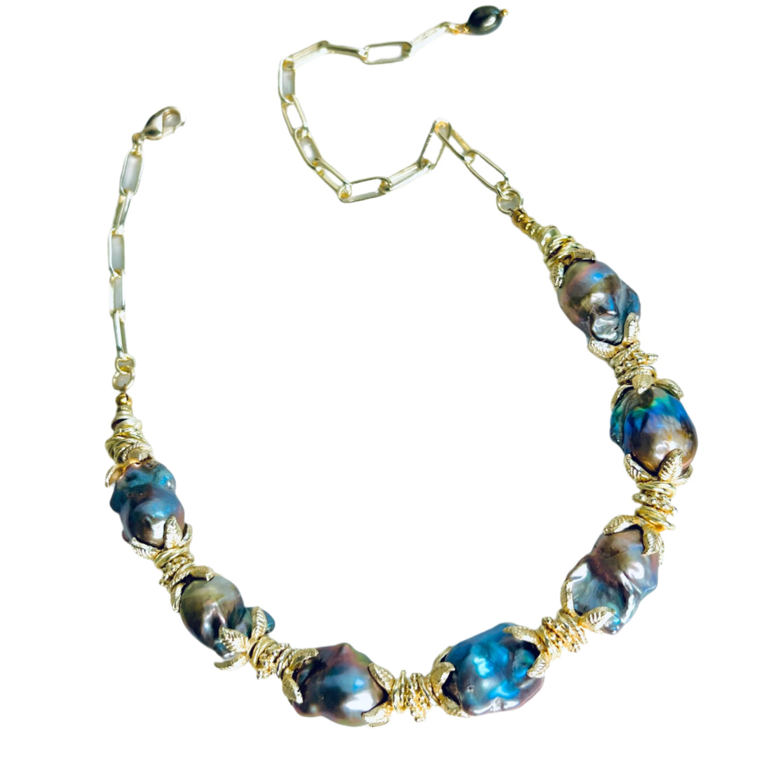 Bella Peacock Baroque Pearl Necklace Choker