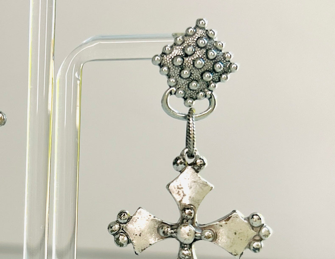 Avery Aged Silver Cross Earrings